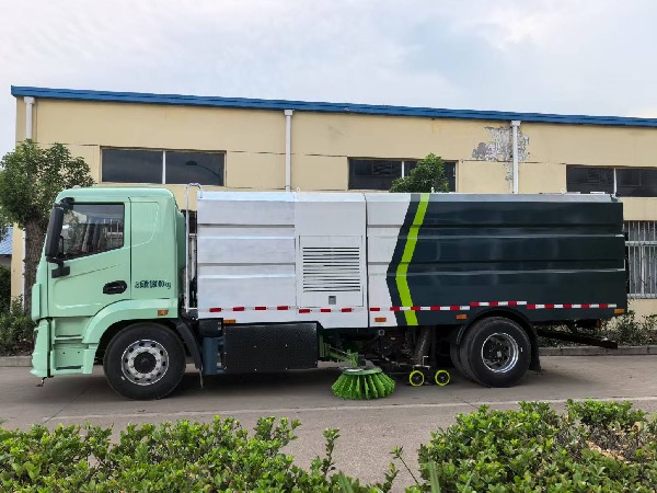 华威驰乐牌SGZ5180TXSHBEV纯电动洗扫车｜18T新能源洗扫车｜清扫车