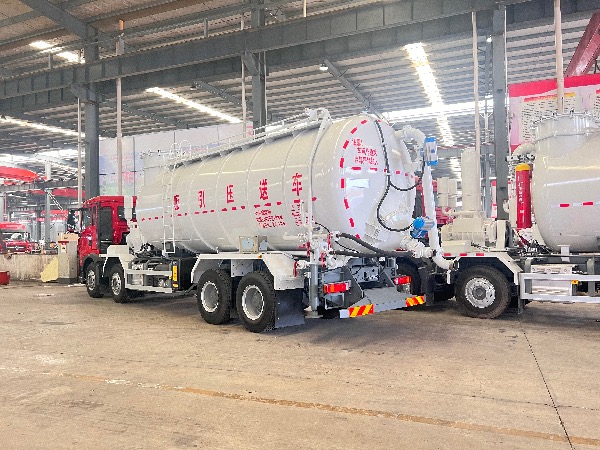 华威驰乐牌SGZ5310GXYZZ6T5吸引压送车｜中国重汽豪沃TX系列 8x4钢厂吸排车｜高温吸排车｜QLC5314GXY6吸灰车｜粉罐车