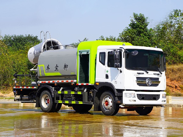 华威驰乐牌SGZ5180GPSEQ6绿化喷洒车｜新款东风多利卡D9绿化喷洒车｜12方洒水罐车｜多功能抑尘车｜15吨环卫洒水车