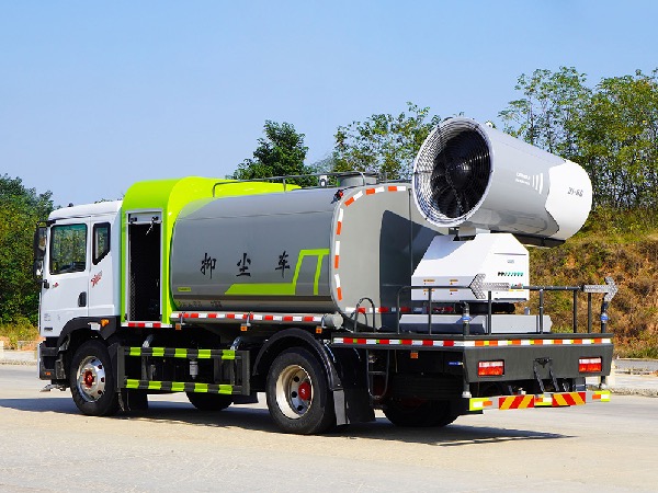 华威驰乐牌SGZ5180GPSEQ6绿化喷洒车｜新款东风多利卡D9绿化喷洒车｜12方洒水罐车｜多功能抑尘车｜15吨环卫洒水车