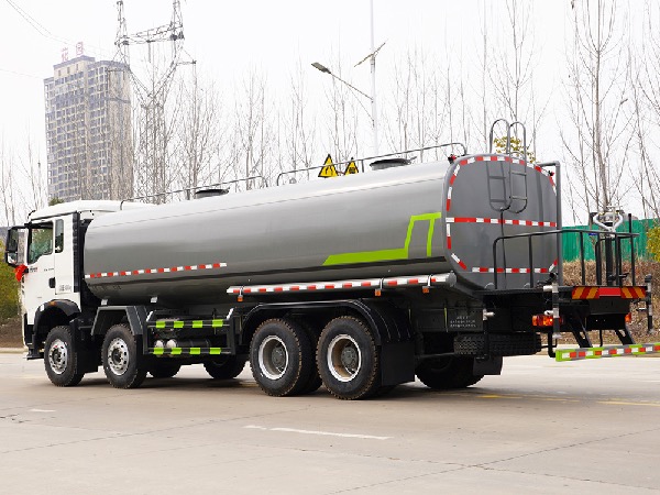 中国重汽HOWO豪沃TX系列22-23方环卫洒水罐车｜雾炮车｜湖北华威绿化喷洒车｜多功能抑尘车｜